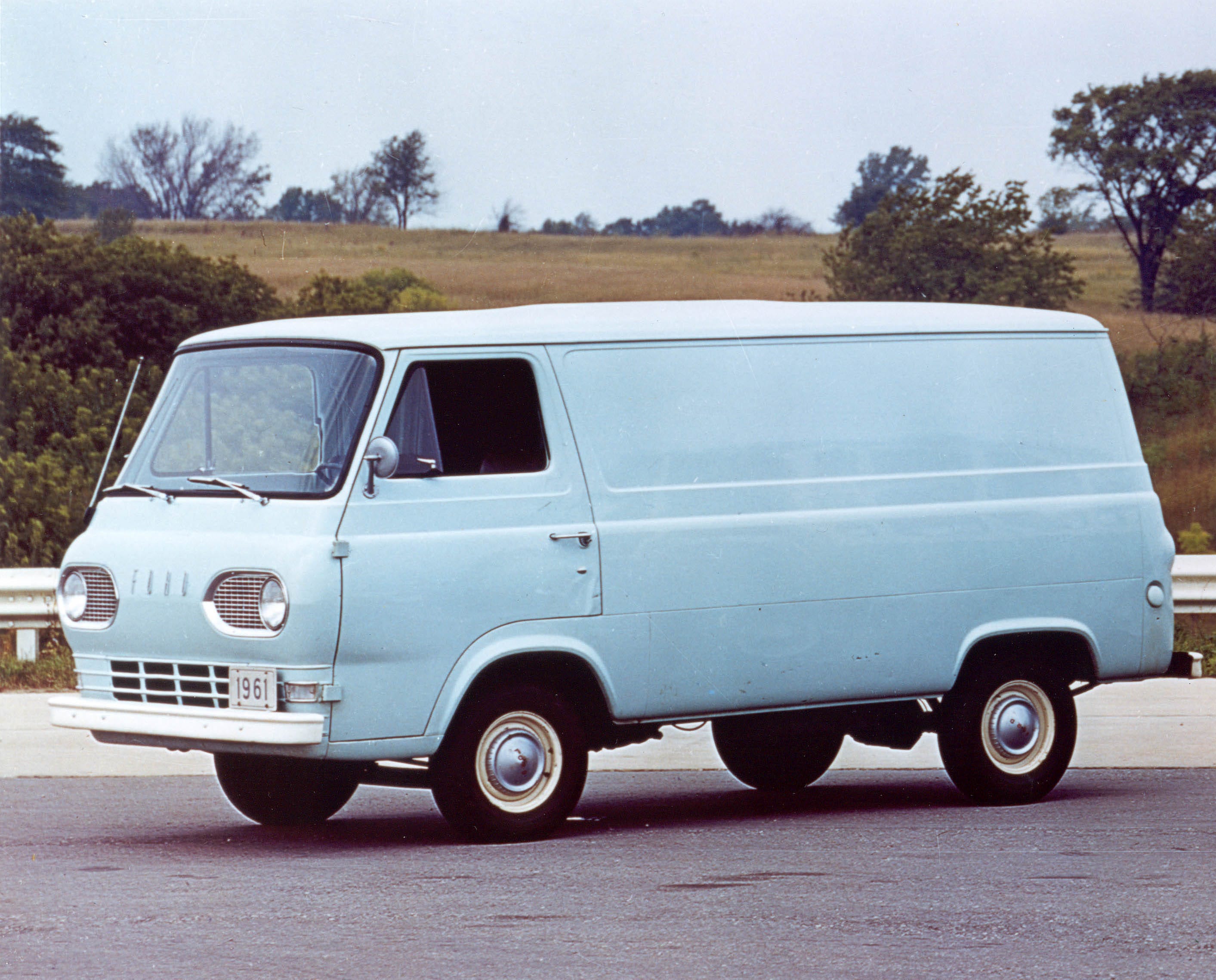 vans ford econoline